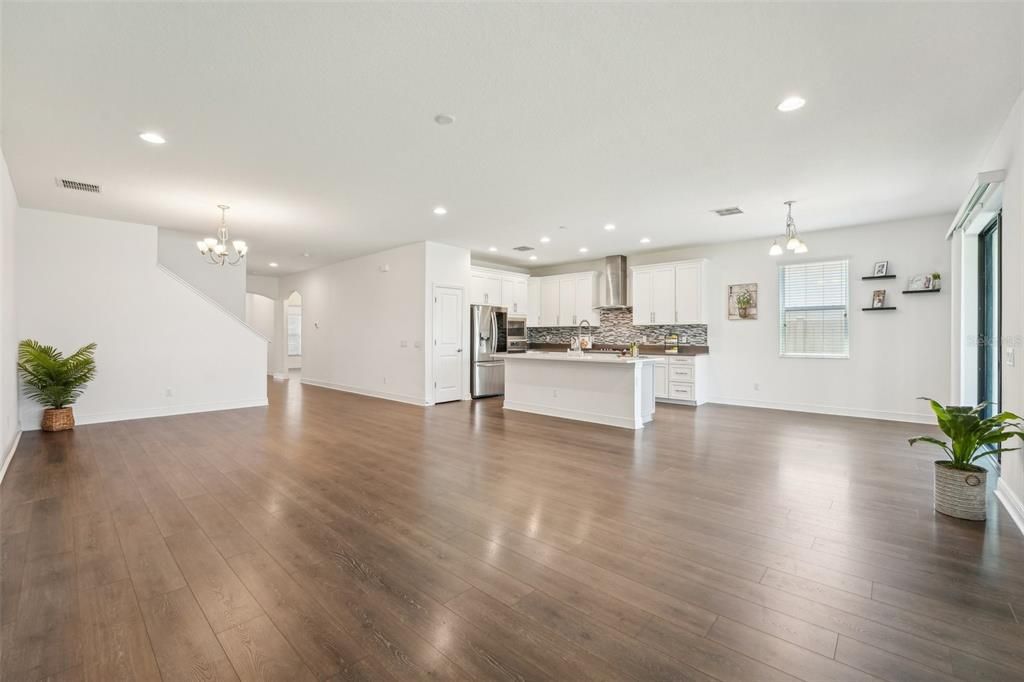 En Venta: $699,900 (5 camas, 4 baños, 3337 Pies cuadrados)