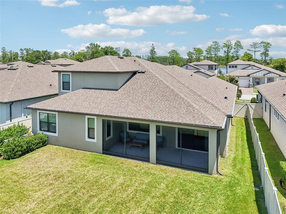 En Venta: $699,900 (5 camas, 4 baños, 3337 Pies cuadrados)