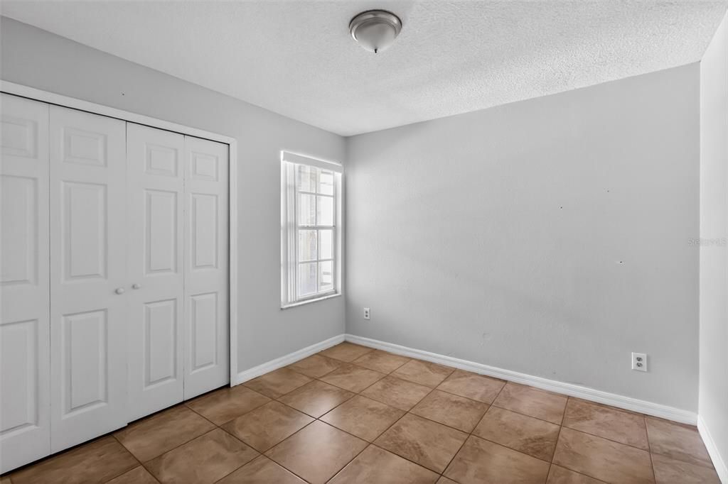 For Sale: $220,000 (3 beds, 2 baths, 1326 Square Feet)