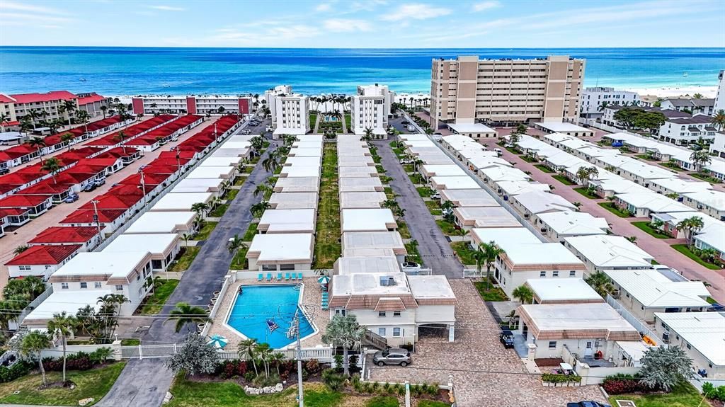 Active With Contract: $1,385,000 (2 beds, 2 baths, 1376 Square Feet)