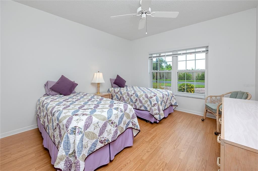 For Sale: $309,900 (2 beds, 2 baths, 1235 Square Feet)