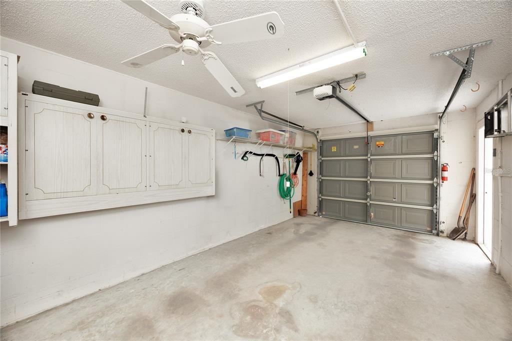 For Sale: $309,900 (2 beds, 2 baths, 1235 Square Feet)