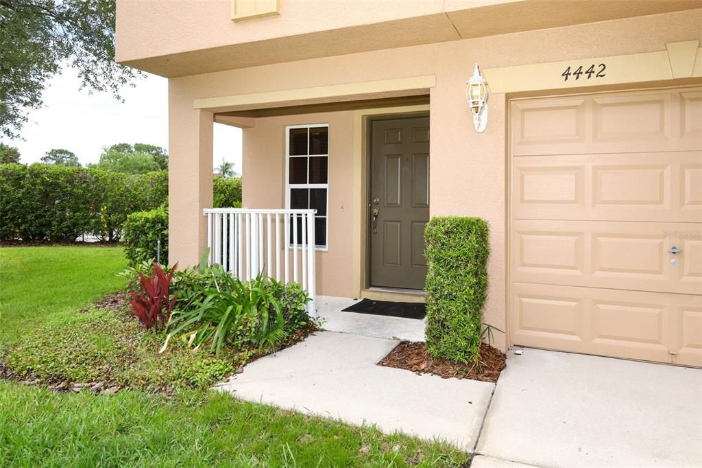 For Sale: $359,900 (3 beds, 2 baths, 1828 Square Feet)