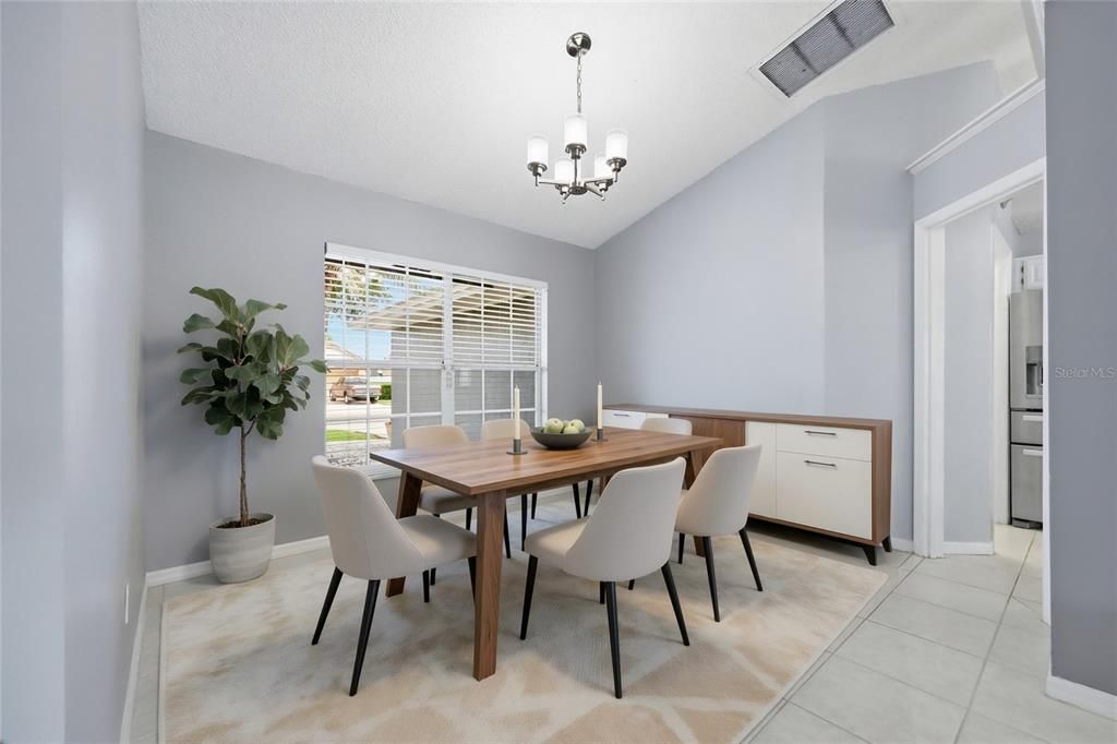 For Sale: $400,000 (3 beds, 2 baths, 1488 Square Feet)