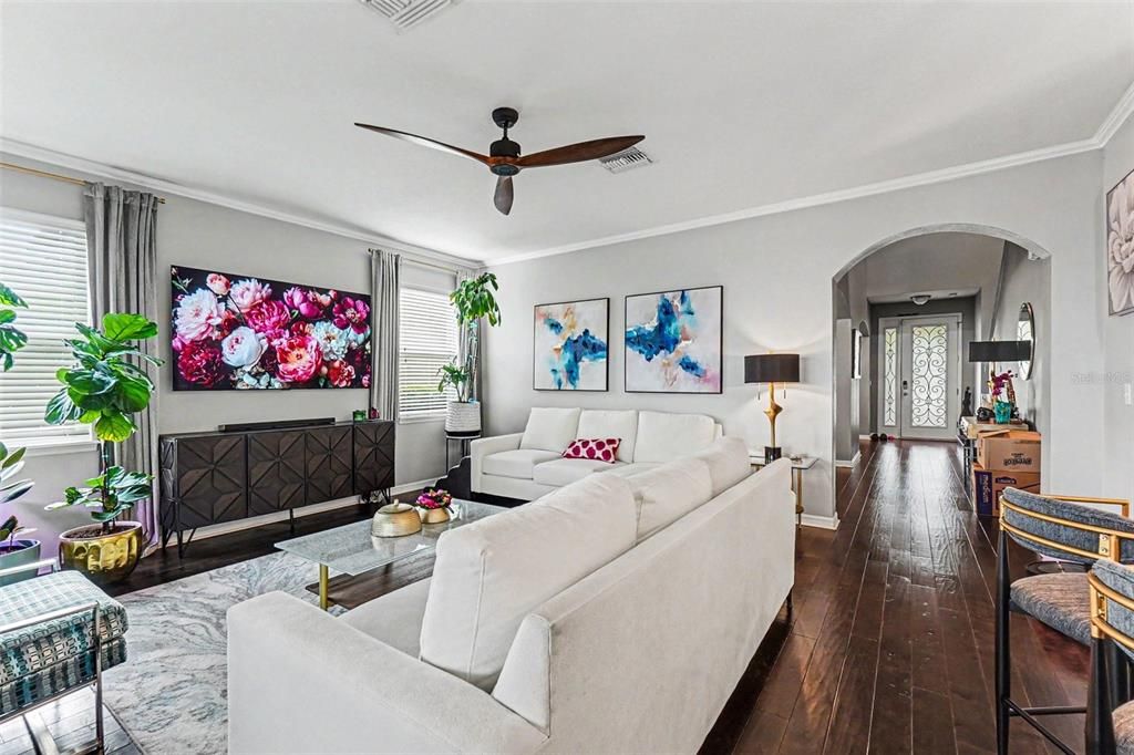 En Venta: $470,000 (5 camas, 4 baños, 3566 Pies cuadrados)