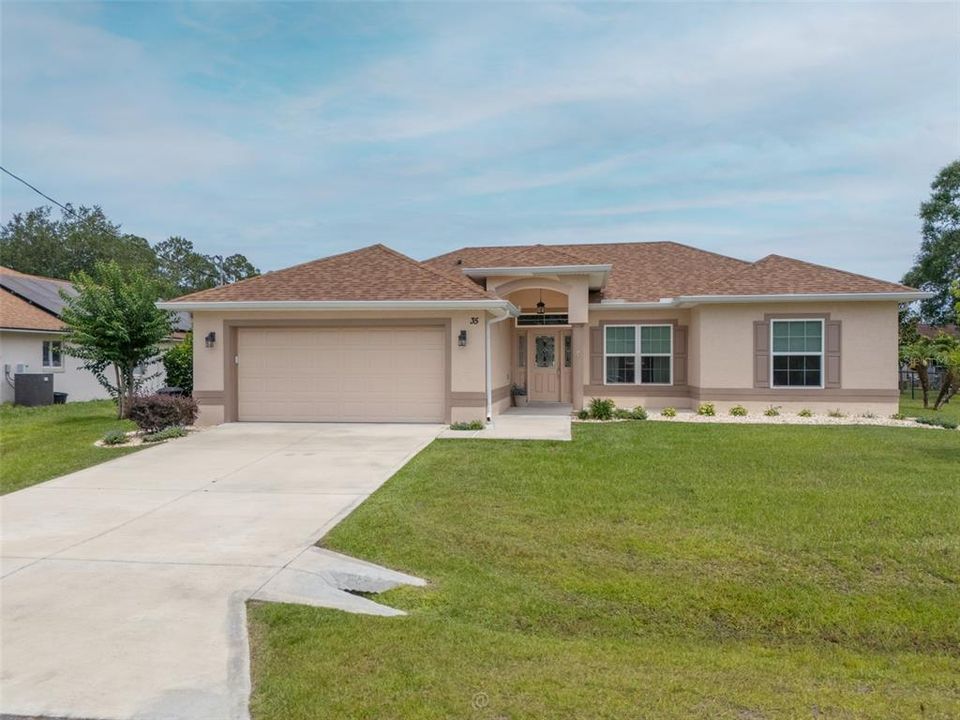 For Rent: $2,395 (3 beds, 2 baths, 1501 Square Feet)