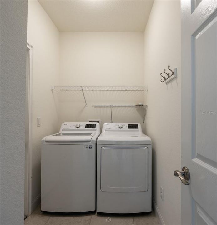 For Rent: $2,395 (3 beds, 2 baths, 1501 Square Feet)