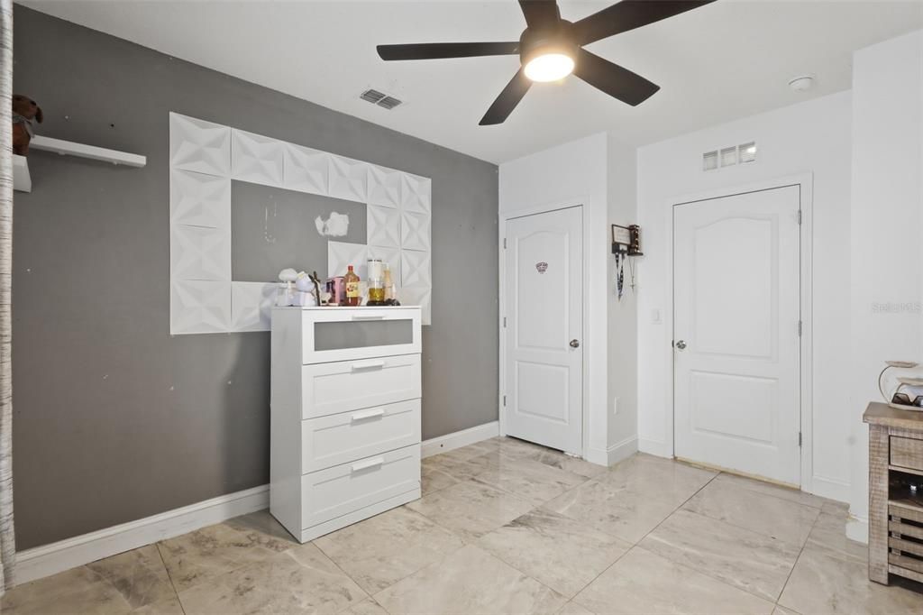 For Sale: $315,000 (4 beds, 2 baths, 1867 Square Feet)