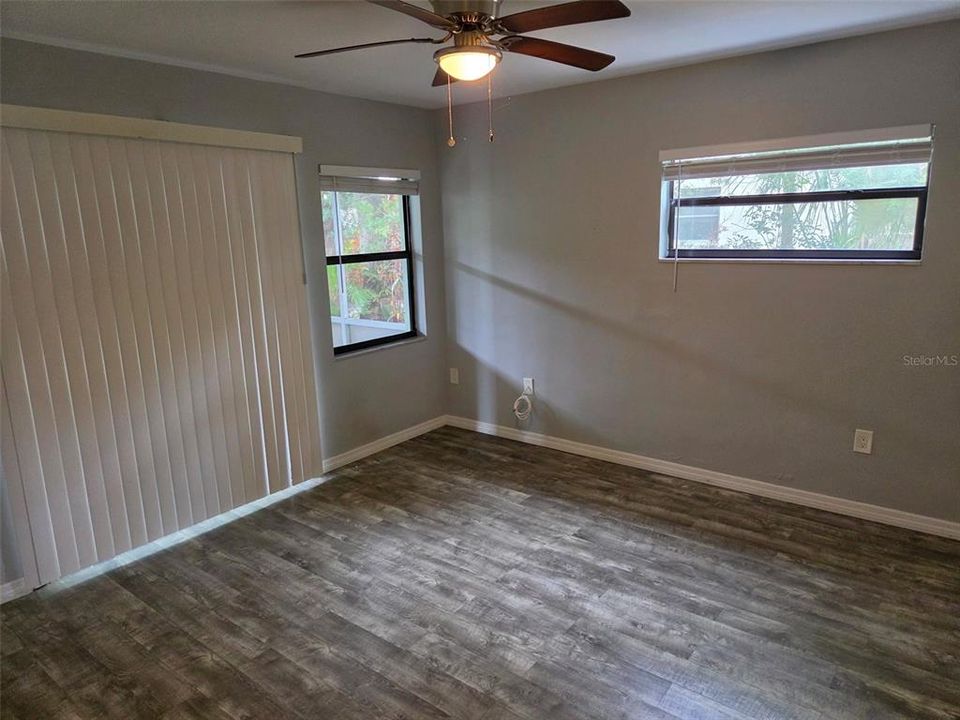 For Rent: $1,795 (1 beds, 1 baths, 840 Square Feet)