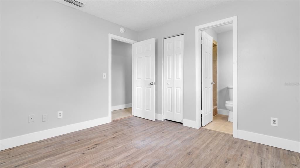 For Rent: $2,395 (4 beds, 2 baths, 1248 Square Feet)