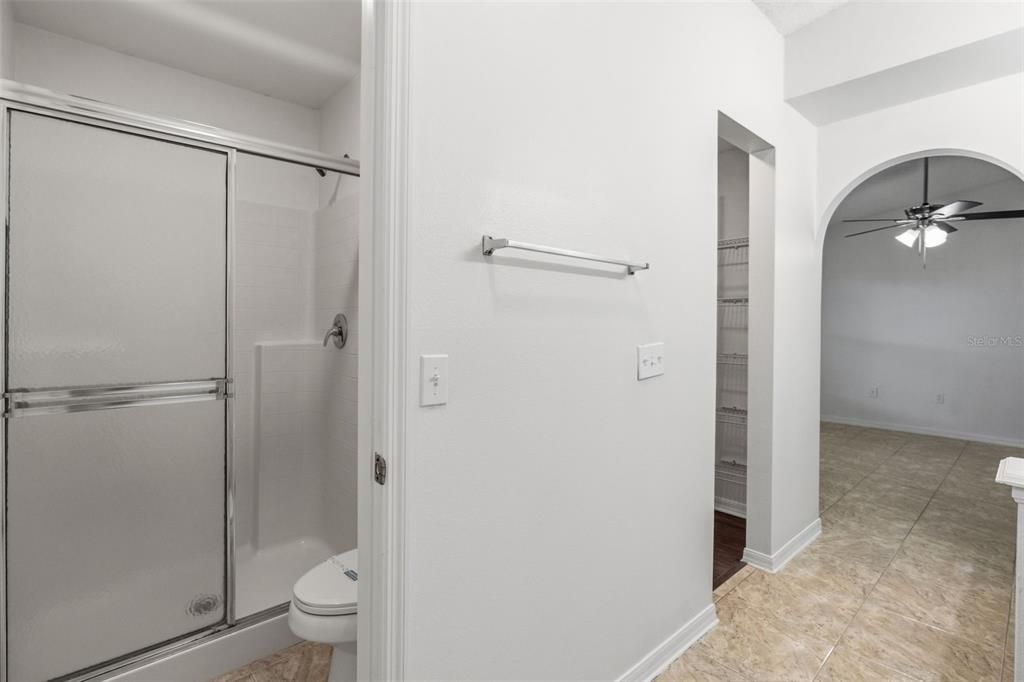 En Renta: $2,399 (3 camas, 2 baños, 1617 Pies cuadrados)