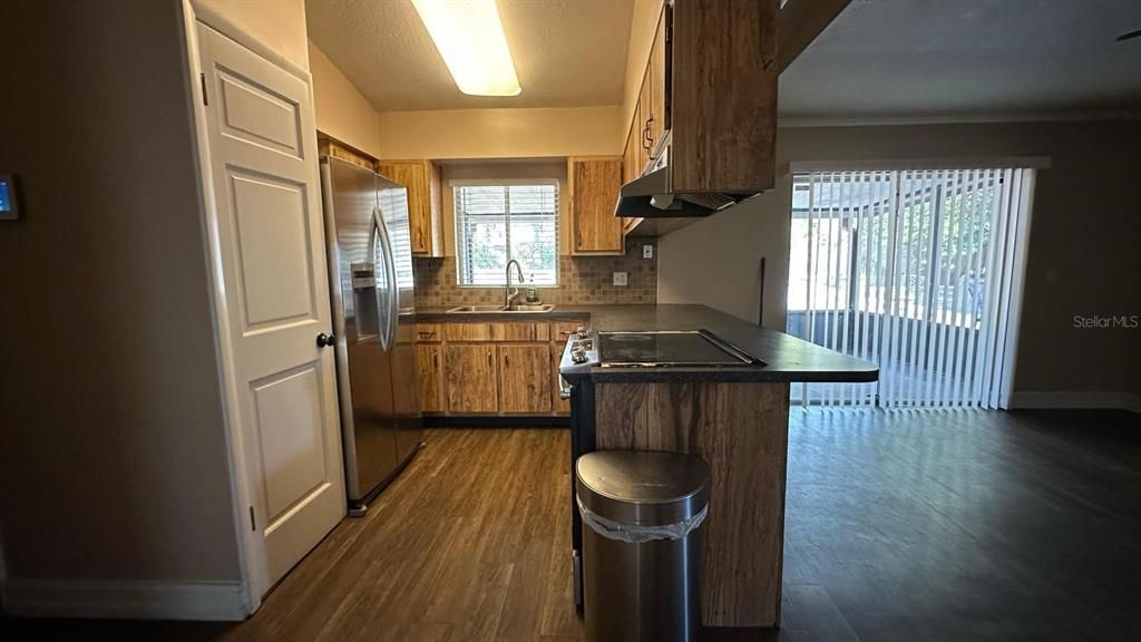 В аренду: $2,450 (3 спален, 2 ванн, 1343 Квадратных фут)