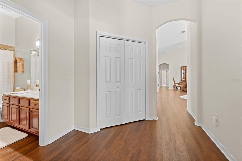For Sale: $675,000 (4 beds, 3 baths, 3437 Square Feet)