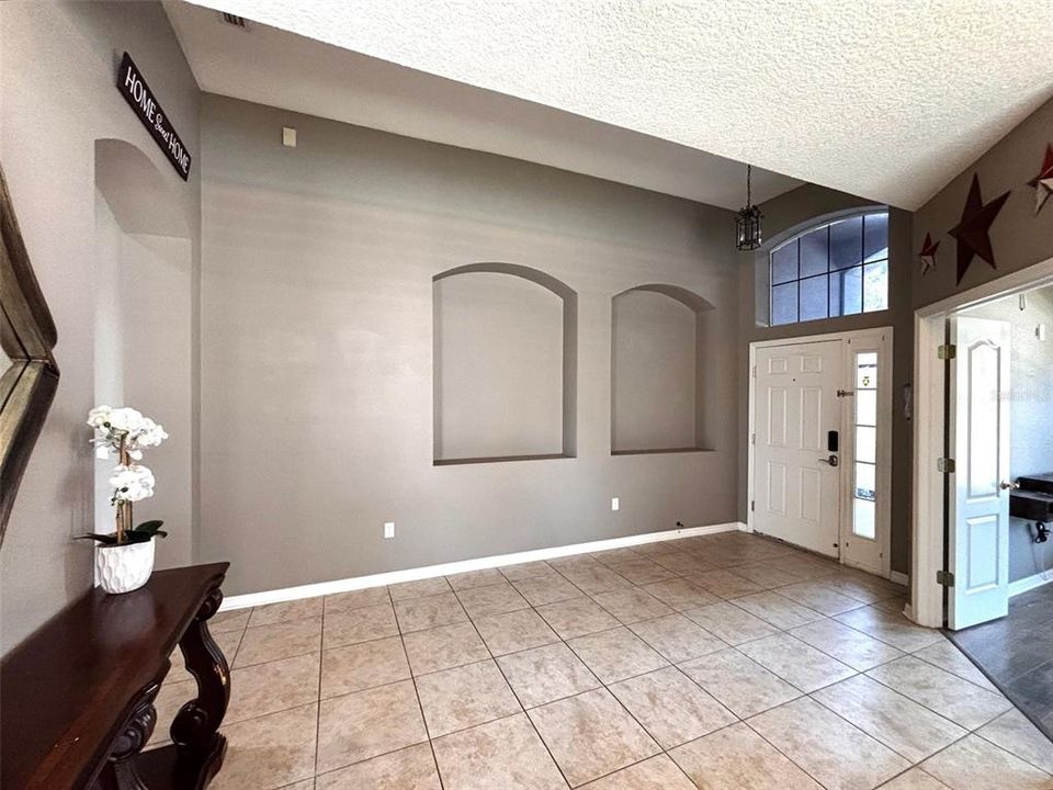 For Sale: $349,000 (3 beds, 2 baths, 2064 Square Feet)