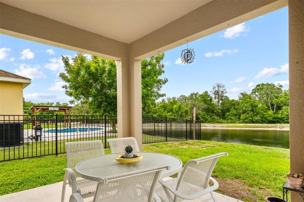 For Sale: $359,900 (4 beds, 2 baths, 1837 Square Feet)