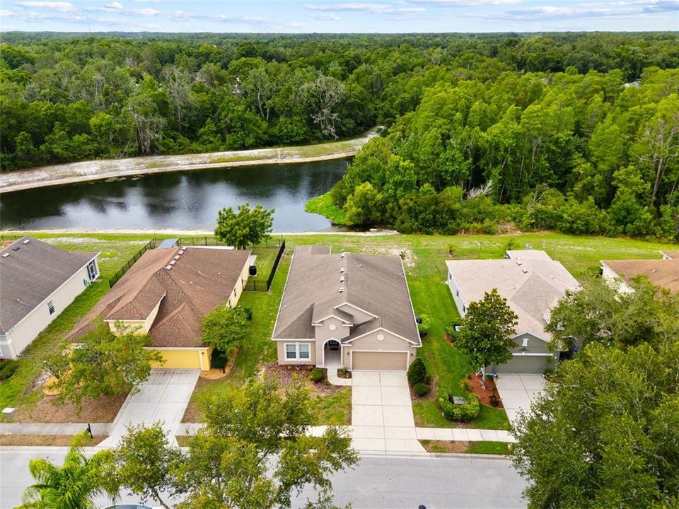 For Sale: $359,900 (4 beds, 2 baths, 1837 Square Feet)