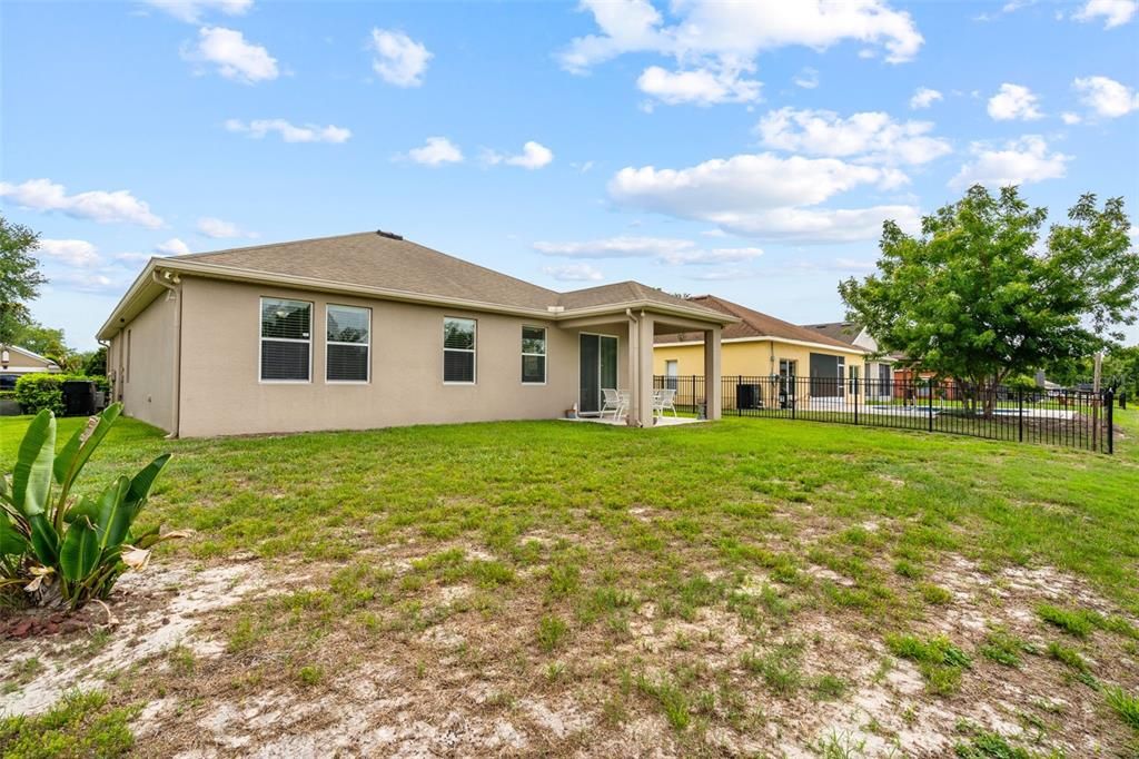 For Sale: $359,900 (4 beds, 2 baths, 1837 Square Feet)