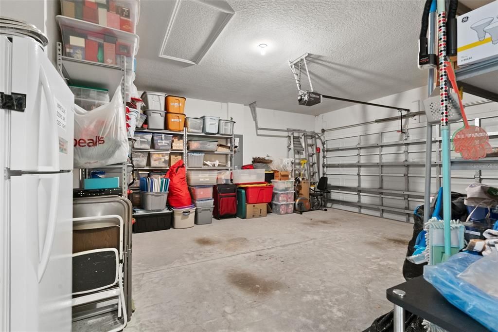 For Sale: $359,900 (4 beds, 2 baths, 1837 Square Feet)