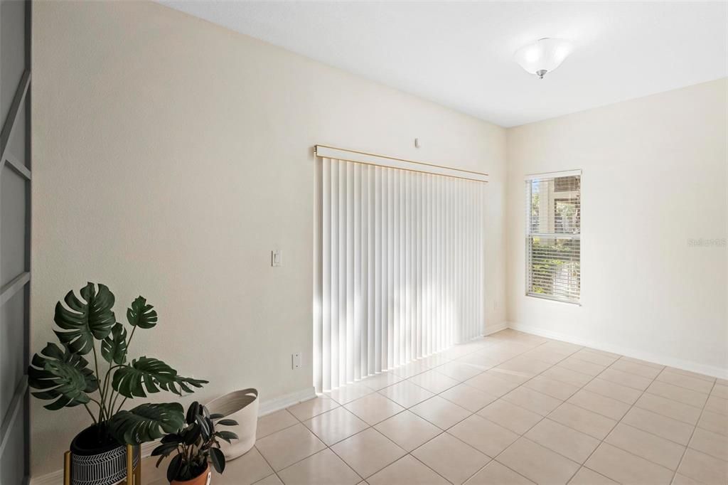 В аренду: $1,750 (2 спален, 2 ванн, 1071 Квадратных фут)