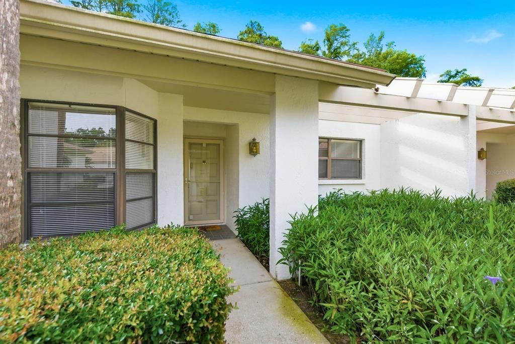 For Sale: $175,000 (2 beds, 1 baths, 1023 Square Feet)