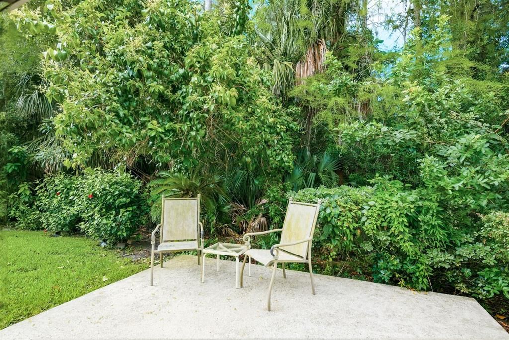 For Sale: $175,000 (2 beds, 1 baths, 1023 Square Feet)