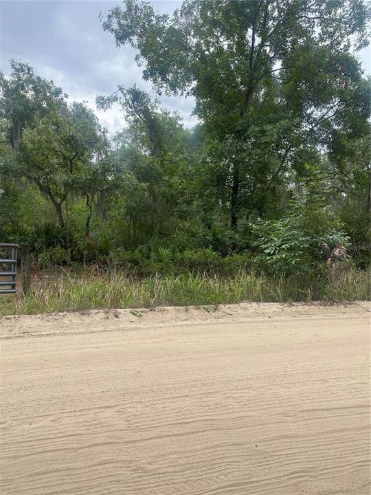 待售: $275,000 (10.00 acres)