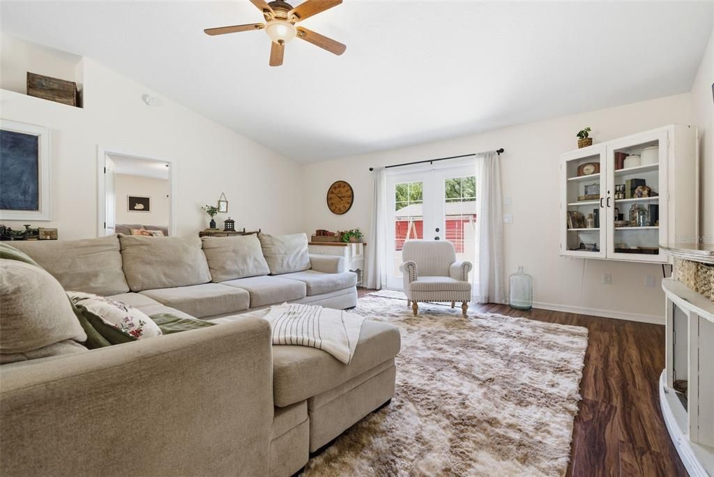 For Sale: $424,950 (4 beds, 2 baths, 1766 Square Feet)