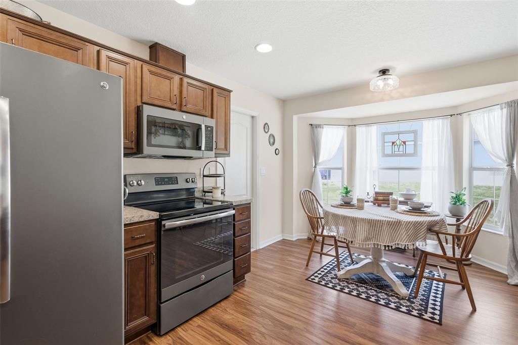 For Sale: $424,950 (4 beds, 2 baths, 1766 Square Feet)