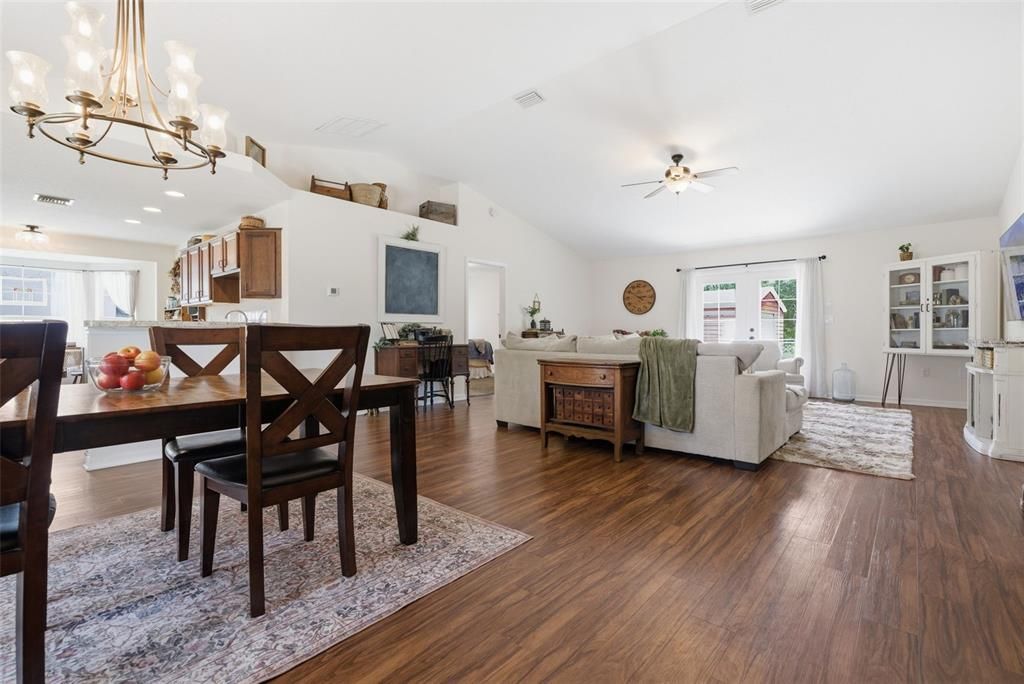 For Sale: $424,950 (4 beds, 2 baths, 1766 Square Feet)