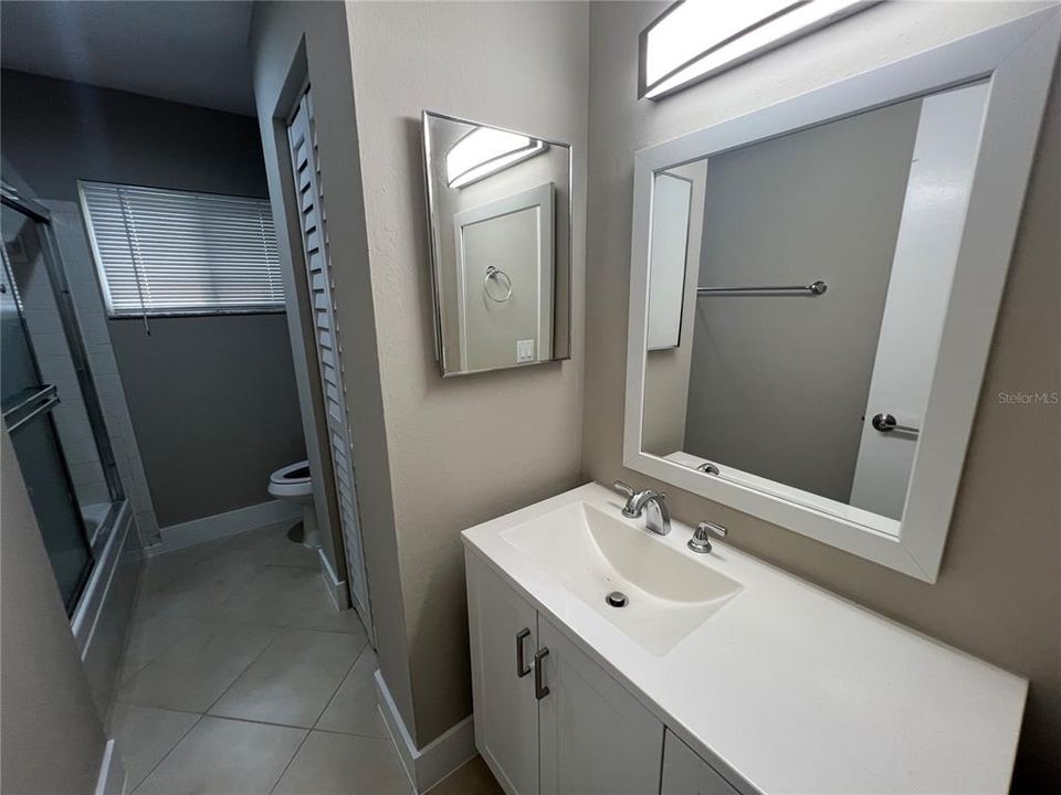 В аренду: $1,600 (2 спален, 2 ванн, 1052 Квадратных фут)