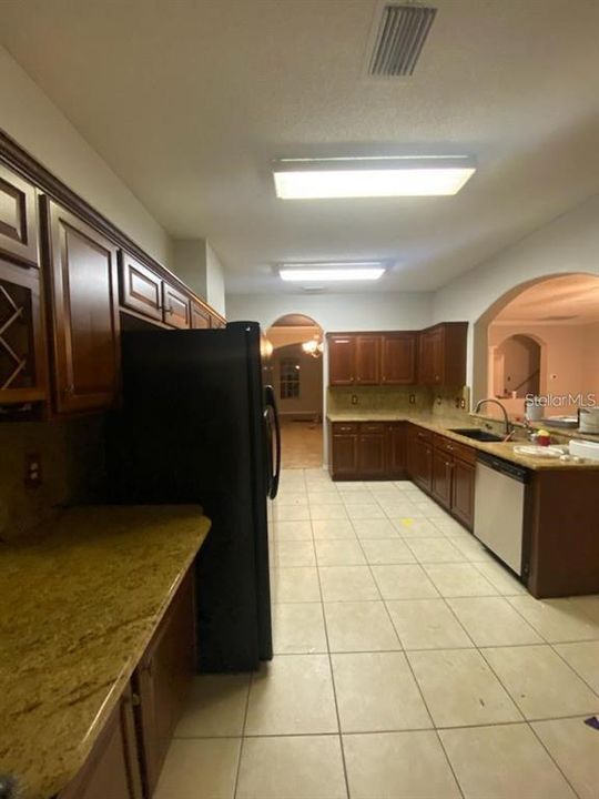 En Renta: $3,295 (5 camas, 3 baños, 3415 Pies cuadrados)