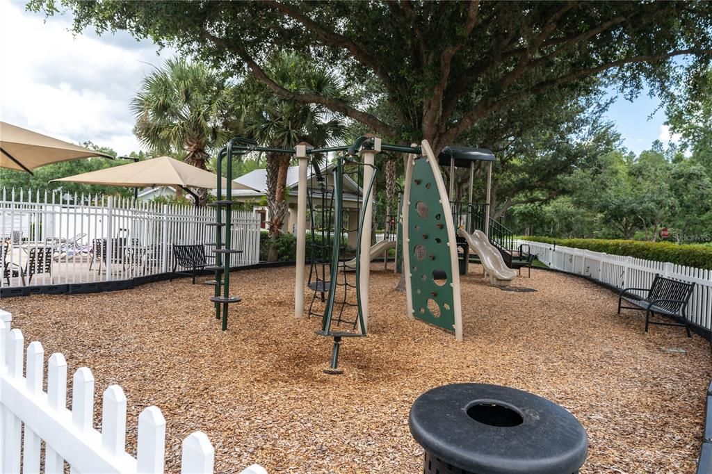 En Venta: $499,000 (4 camas, 2 baños, 2184 Pies cuadrados)
