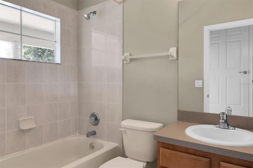 En Venta: $499,000 (4 camas, 2 baños, 2184 Pies cuadrados)