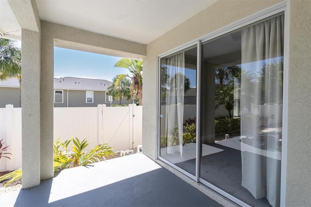 En Venta: $499,000 (4 camas, 2 baños, 2184 Pies cuadrados)