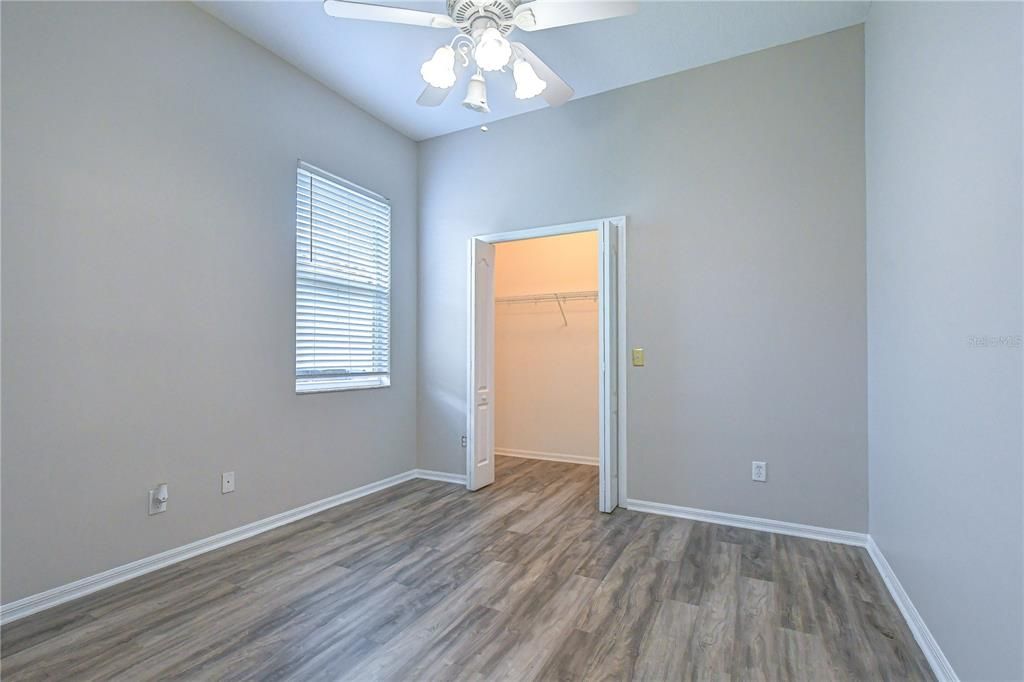 For Sale: $475,000 (3 beds, 2 baths, 1899 Square Feet)