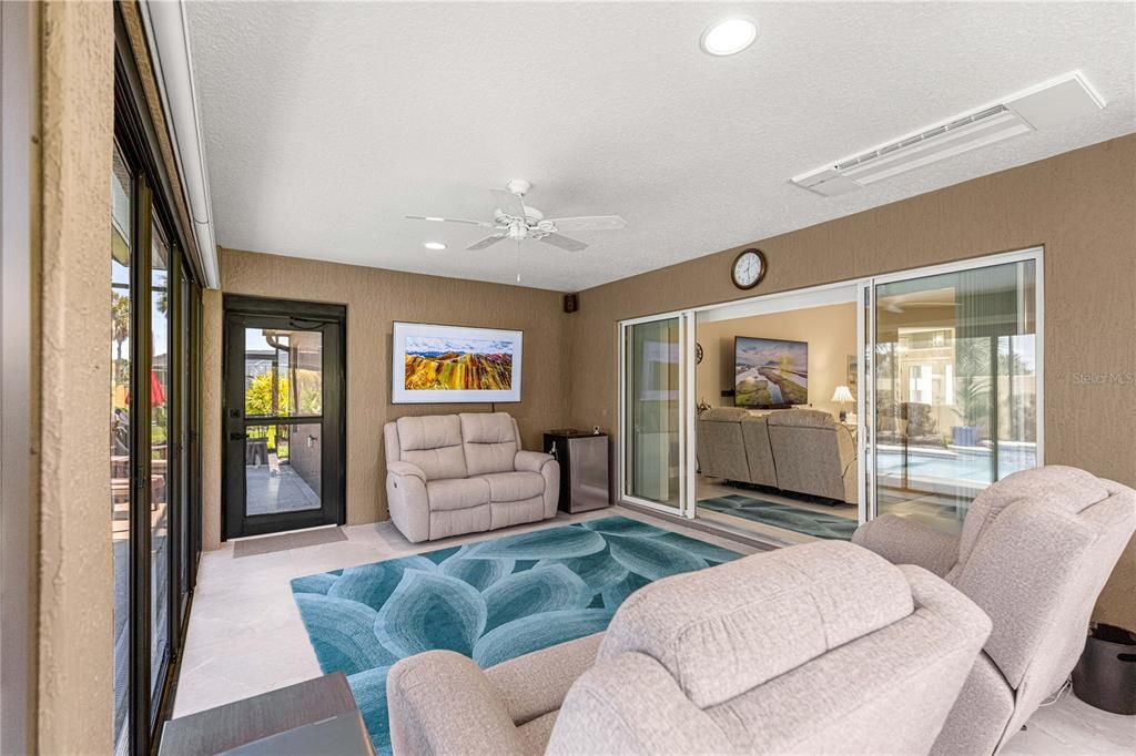 For Sale: $850,000 (3 beds, 2 baths, 1914 Square Feet)