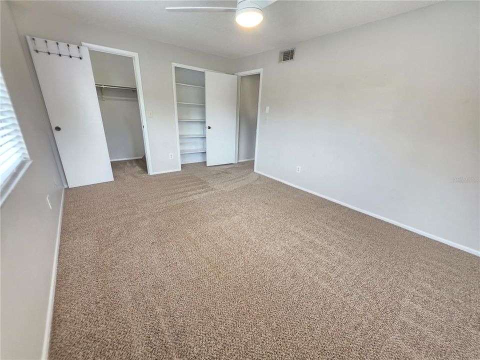 For Sale: $149,000 (2 beds, 1 baths, 853 Square Feet)