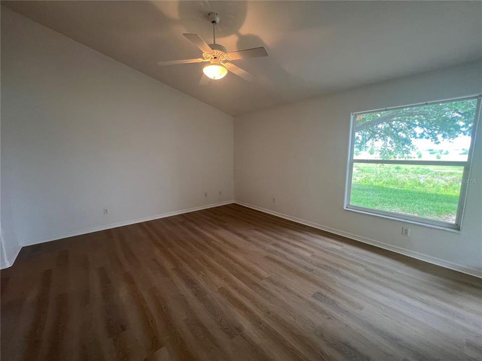 В аренду: $1,700 (3 спален, 2 ванн, 1488 Квадратных фут)