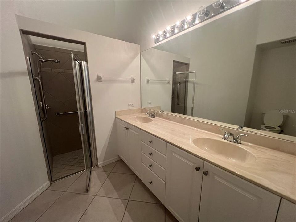 В аренду: $1,700 (3 спален, 2 ванн, 1488 Квадратных фут)