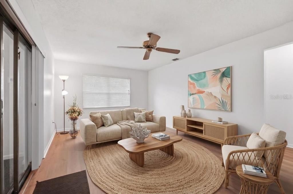 For Sale: $365,000 (3 beds, 3 baths, 2324 Square Feet)