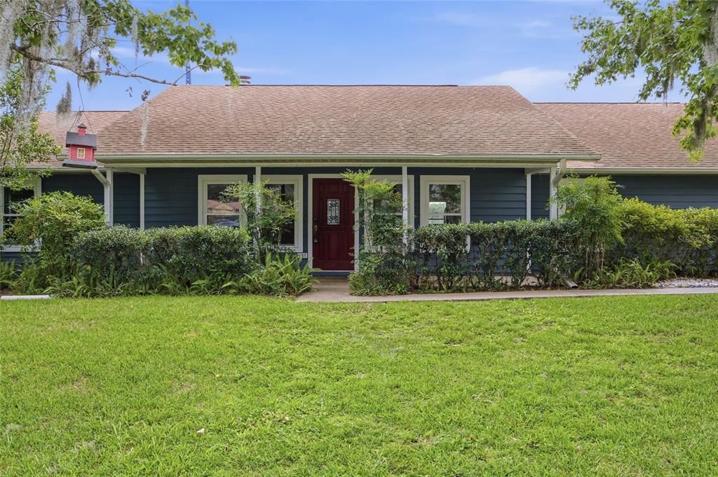For Sale: $349,000 (3 beds, 2 baths, 1728 Square Feet)