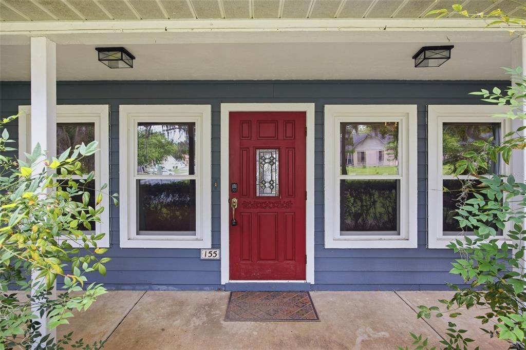 For Sale: $349,000 (3 beds, 2 baths, 1728 Square Feet)