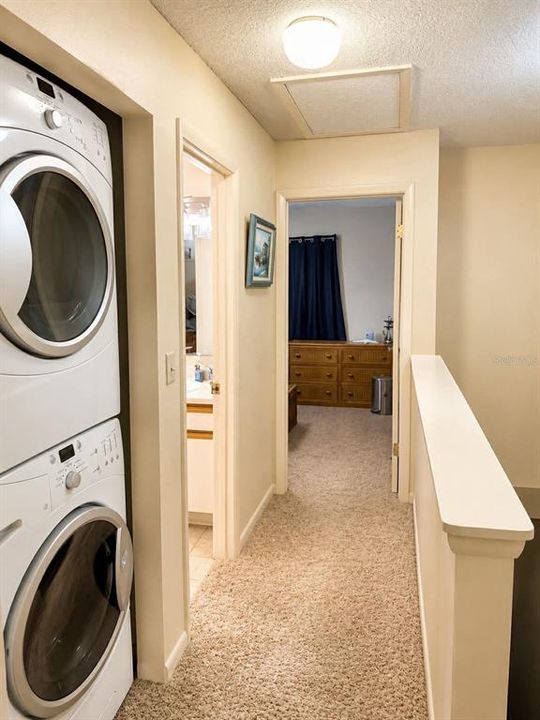 For Sale: $210,000 (2 beds, 2 baths, 1100 Square Feet)