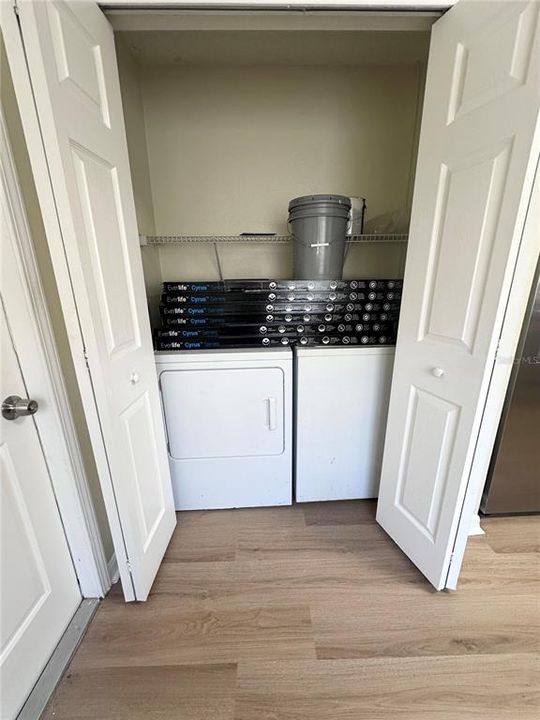В аренду: $2,350 (3 спален, 2 ванн, 1270 Квадратных фут)