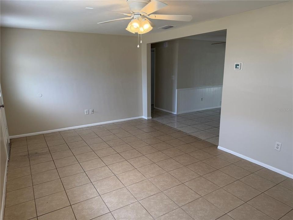 For Sale: $225,000 (2 beds, 2 baths, 1192 Square Feet)