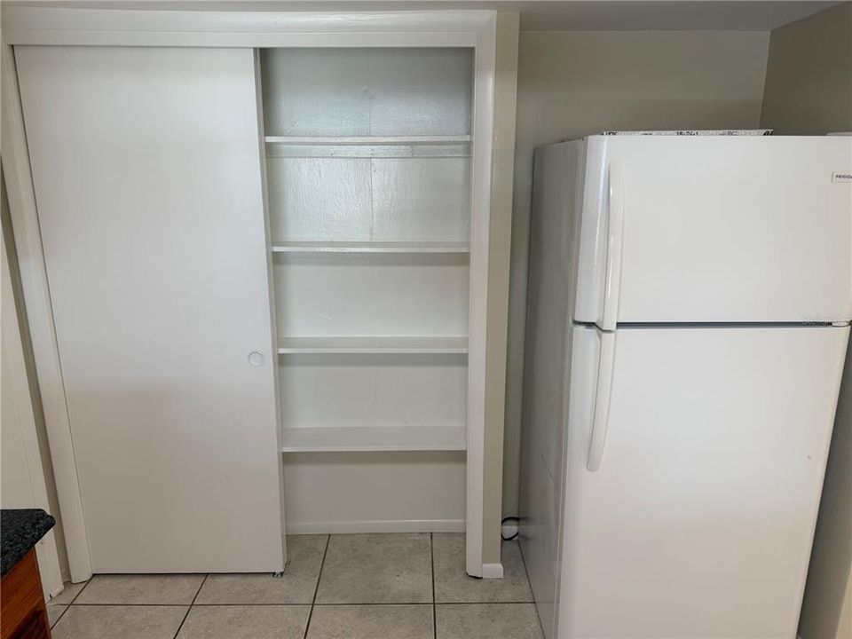 For Sale: $225,000 (2 beds, 2 baths, 1192 Square Feet)