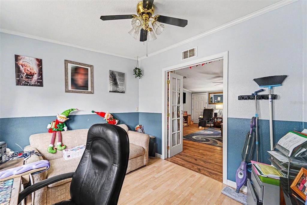 For Sale: $210,000 (3 beds, 2 baths, 1488 Square Feet)