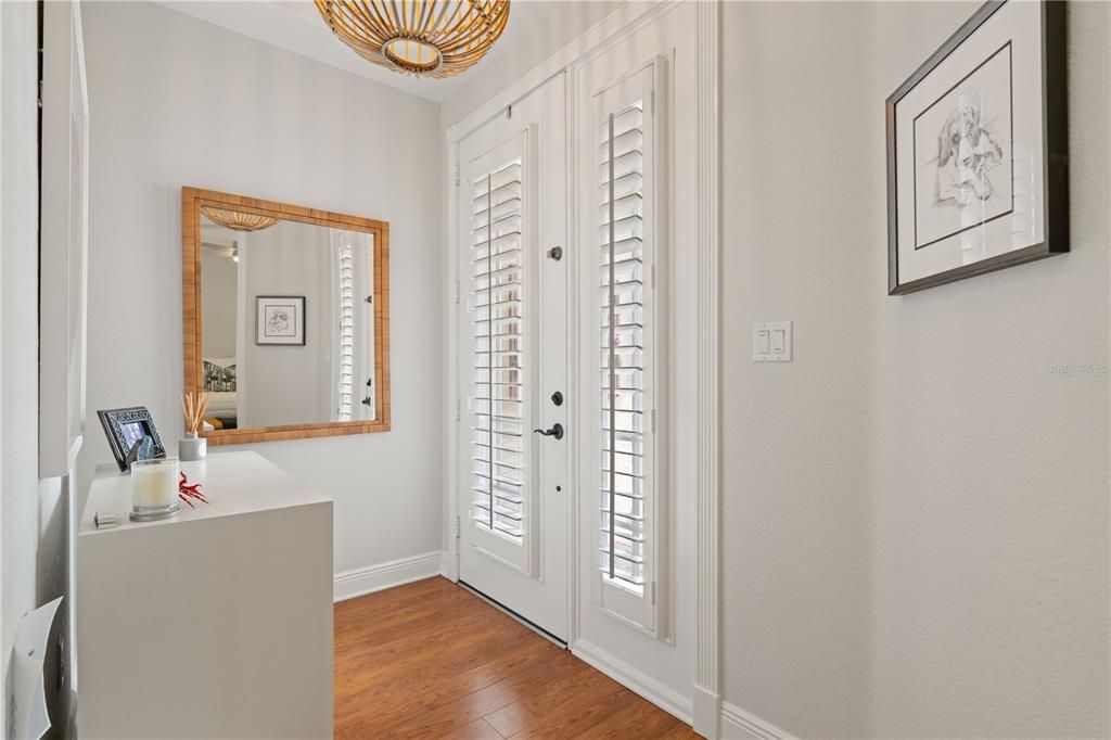 For Sale: $425,000 (3 beds, 2 baths, 2022 Square Feet)