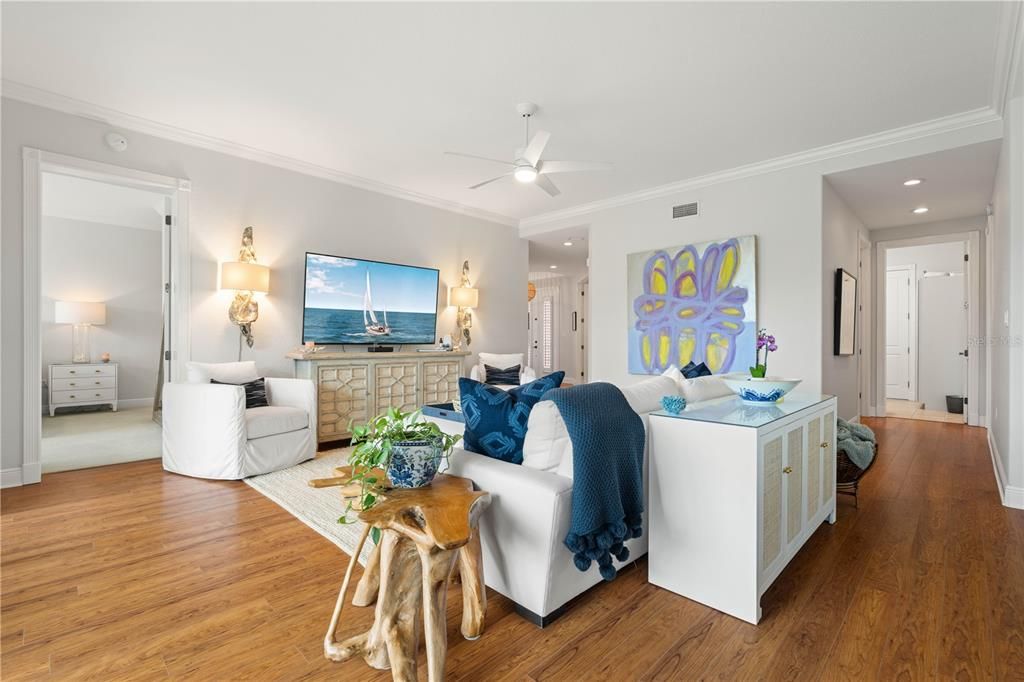 For Sale: $425,000 (3 beds, 2 baths, 2022 Square Feet)