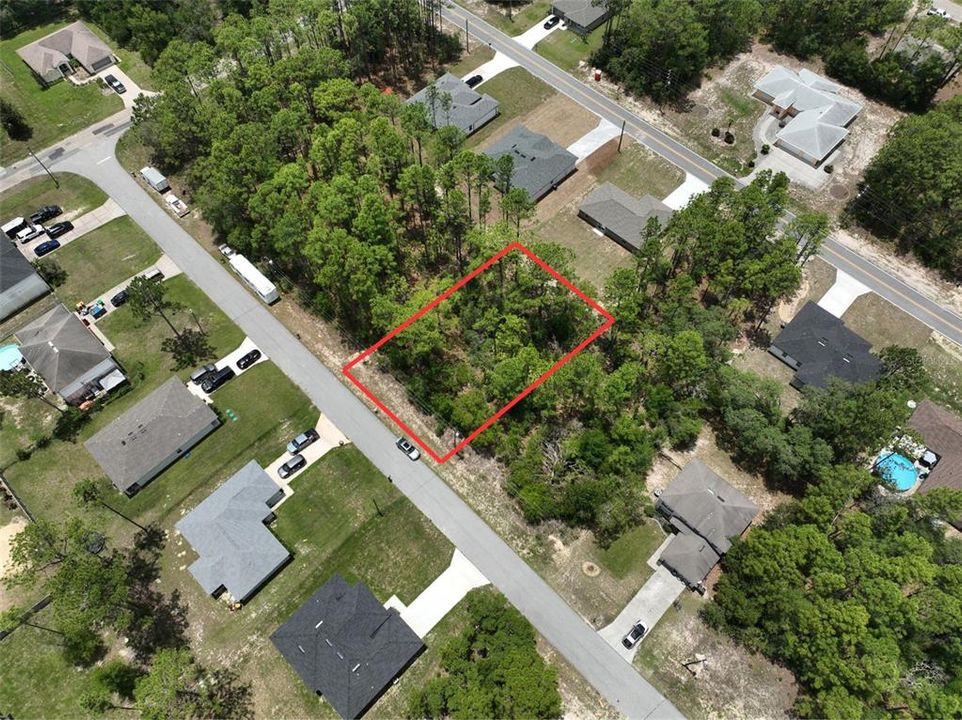 На продажу: $22,000 (0.23 acres)